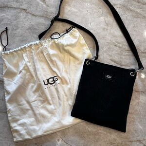 UGG Australia‎ Black Suede Crossbody 9x10 Shearling Lined w/ Dust Bag